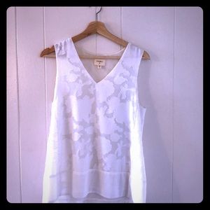 White detailed lace top. Lightly used